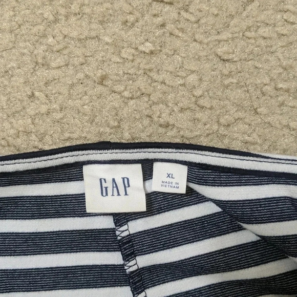 Gap Soft Ponte Skirt | Color Navy stripe | Size XL - Picture 6 of 8